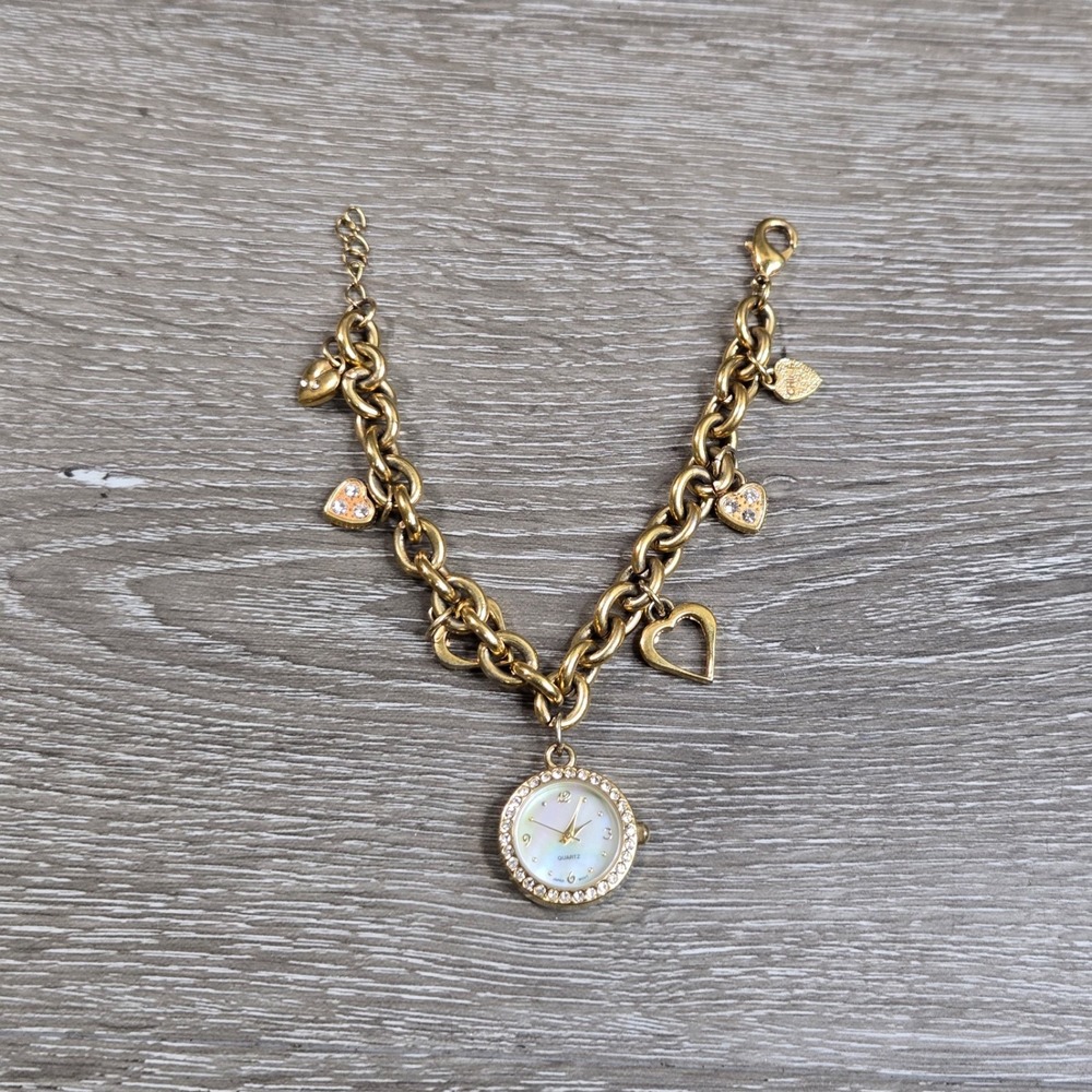 Avon 2005 Charming Heart Bracelet Watch MOP Dial Crystals Gold Tone